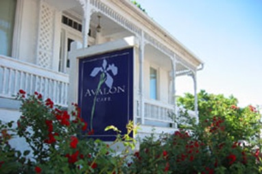 Avalon Café
