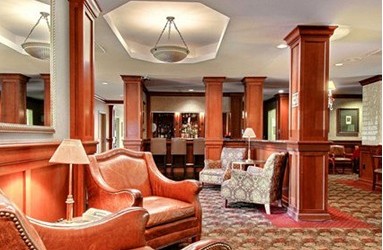 Orangewood Inn & Suites